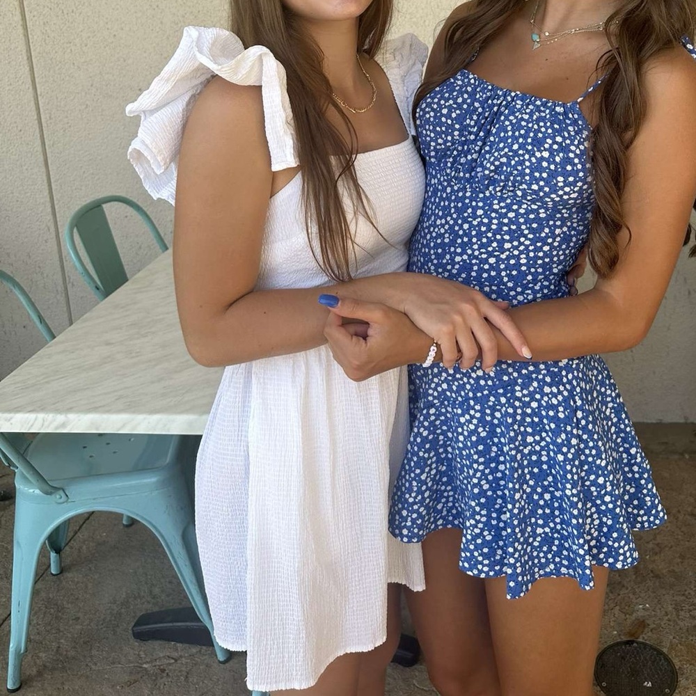 Mi Ami XXS white ruffle dress